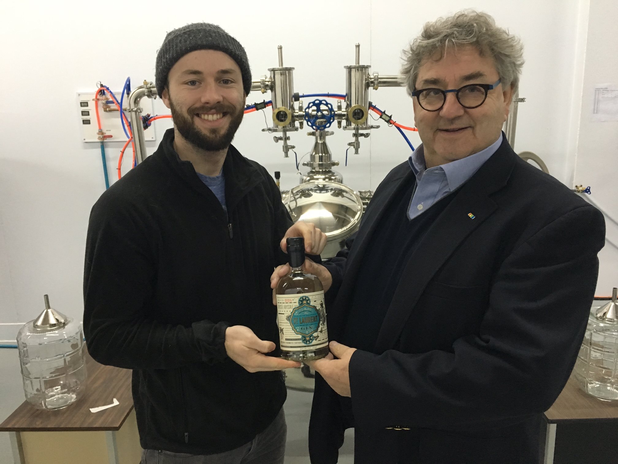 Senator Éric Forest is a keen advocate for regional development and local foods. He is joined here by Joël Pelletier, Co-Founder of Distillerie du Saint-Laurent.