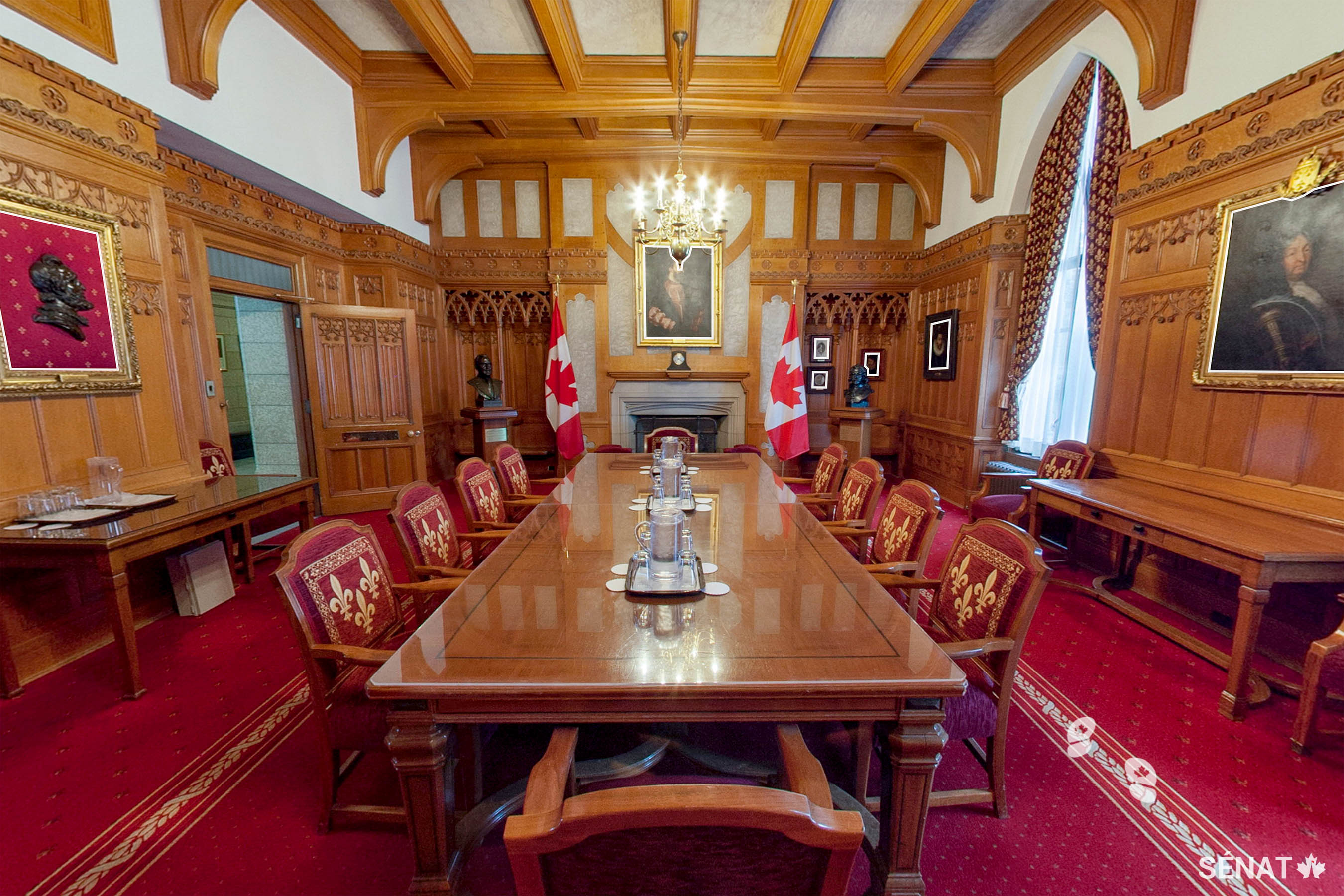 Le Salon de la Francophonie, dont l’ameublement rappelle l’époque de la Nouvelle-France, se visite désormais virtuellement.