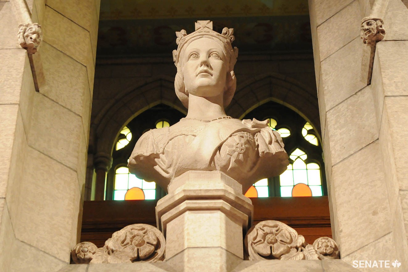 A sculpture of Queen Victoria, who encouraged Confederation and chose the new dominion’s capital, Ottawa, watches over the Senate Chamber from its north gallery.