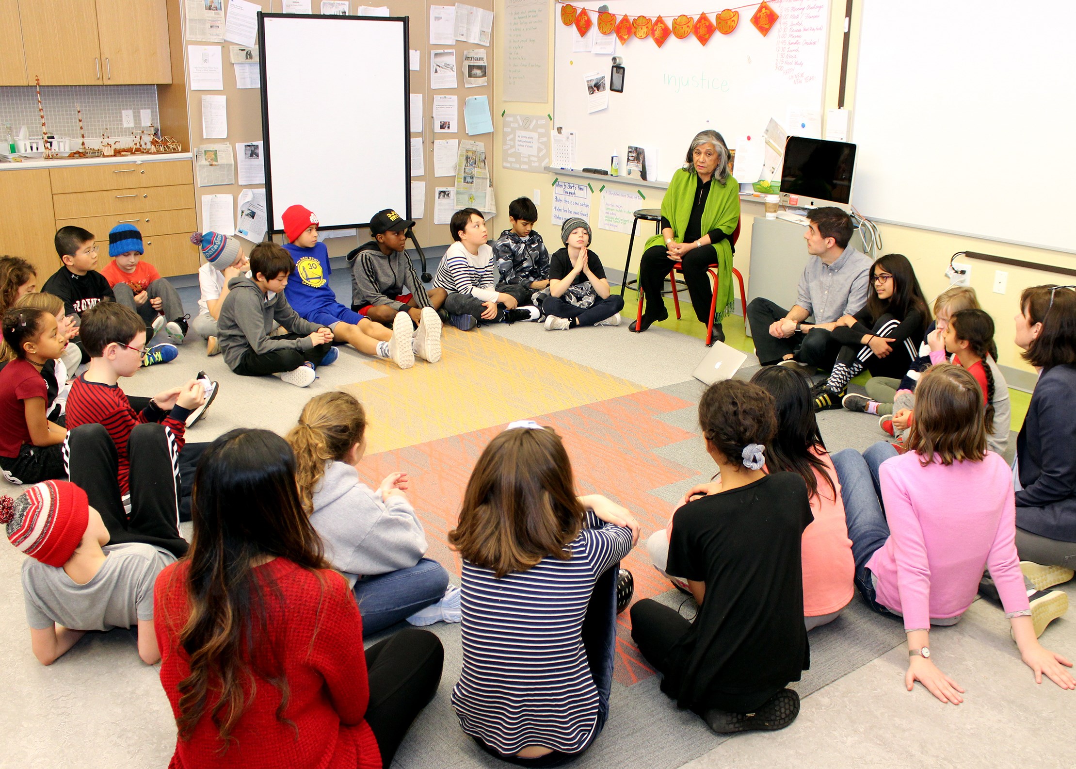 Thursday, February 7 – Senator Ratna Omidvar visits students at the Laboratory School at the Dr. Eric Jackman Institute of Child Study in Toronto to chat about their passions and issues important to them, such as climate change and homelessness.