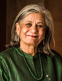 Ratna Omidvar