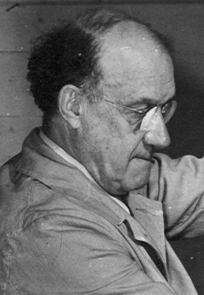 Le premier sculpteur du Dominion du Parlement, Cléophas Soucy.