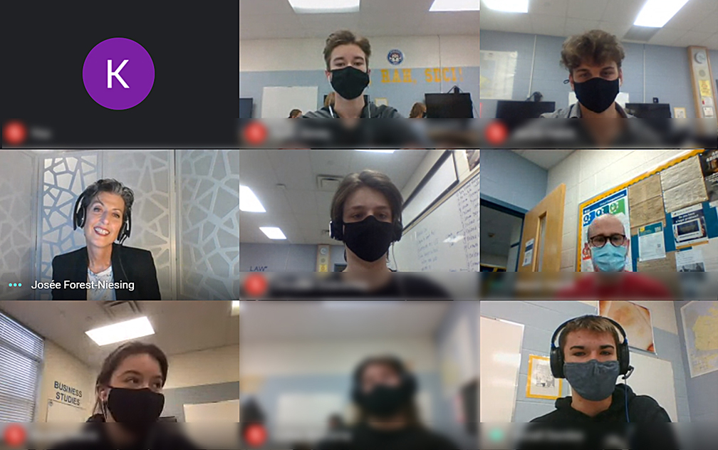 Thursday, December 17, 2020 – Senators Kim Pate and Josée Forest-Niesing help Grade 12 law students of Strathroy District Collegiate Institute in Strathroy, Ontario, with their summative mock trial last December. Senator Pate met students virtually to help them prepare their cases for a murder trial judged later that week by Senator Forest-Niesing. (The defence won!)