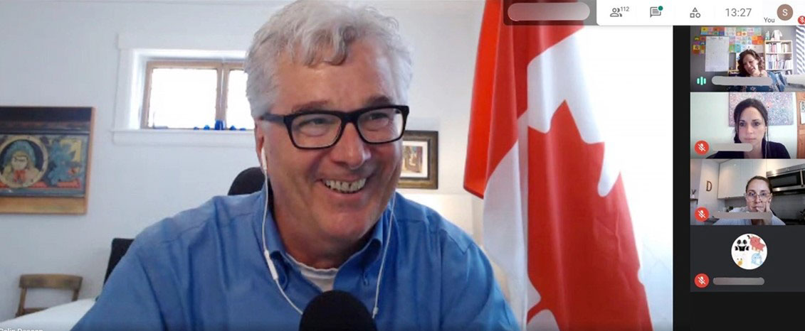 Senator Deacon connects with students from St. Brendan Catholic Elementary School in Stouffville, Ontario.