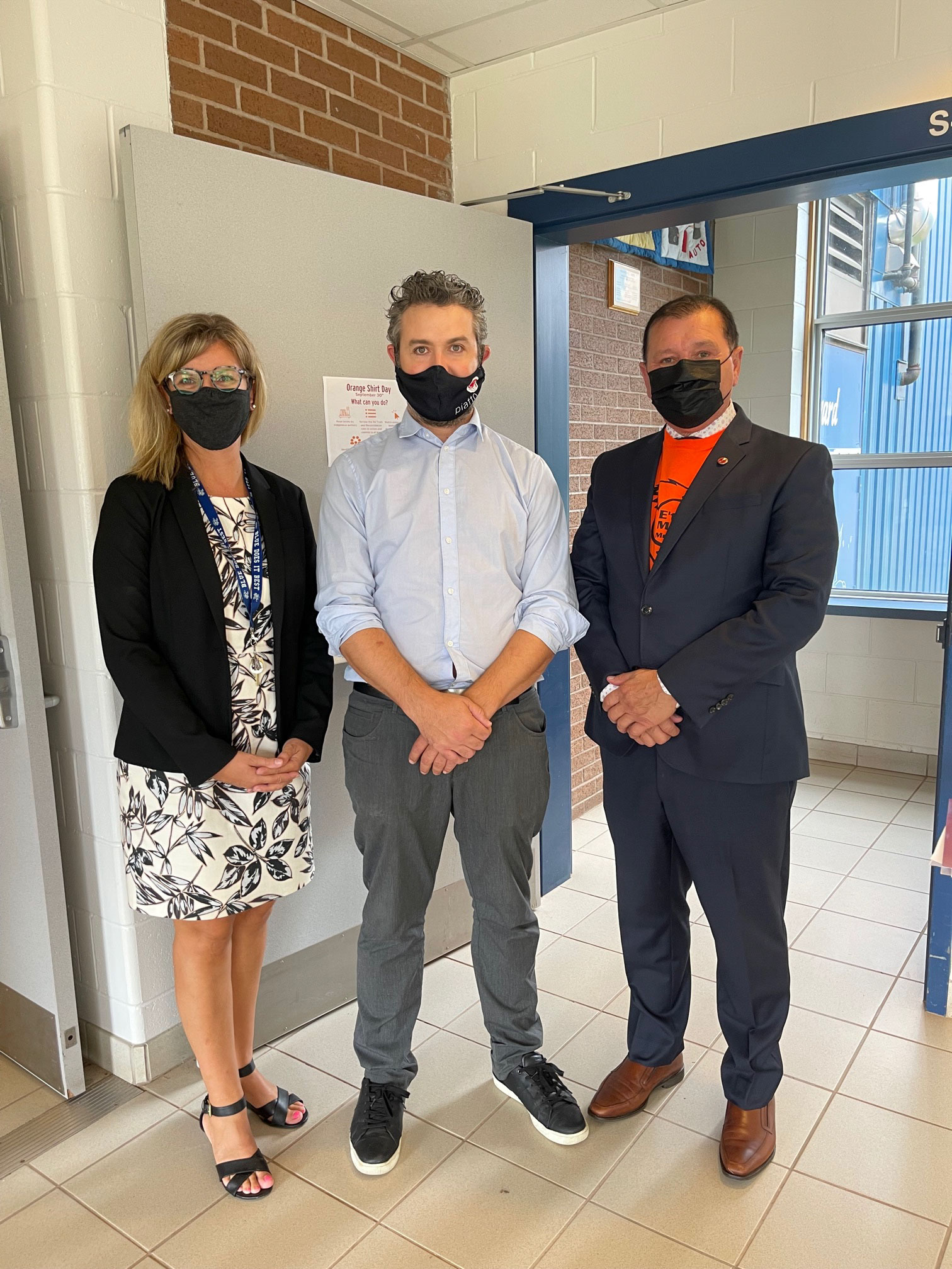 Tuesday, September 28, 2021 – Senator Brian Francis thanks Ms. Melanie Headley and Mr. Ryan Brehaut from Bluefield High School in Prince Edward Island for inviting him to discuss the “why and how” of the residential school system with Grade 11 students, ahead of the National Day for Truth and Reconciliation and Orange Shirt Day.