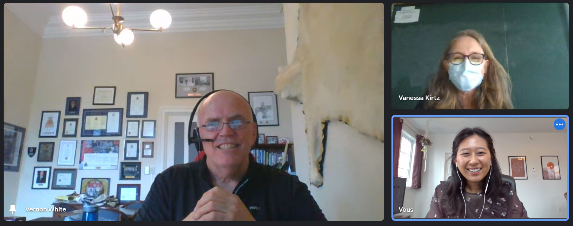 Thursday, September 23, 2021 – Senator Vern White meets virtually with Grade 10 students at All Saints High School in Kanata, Ontario, to discuss his career at the RCMP, his work as senator and security issues facing Canada.