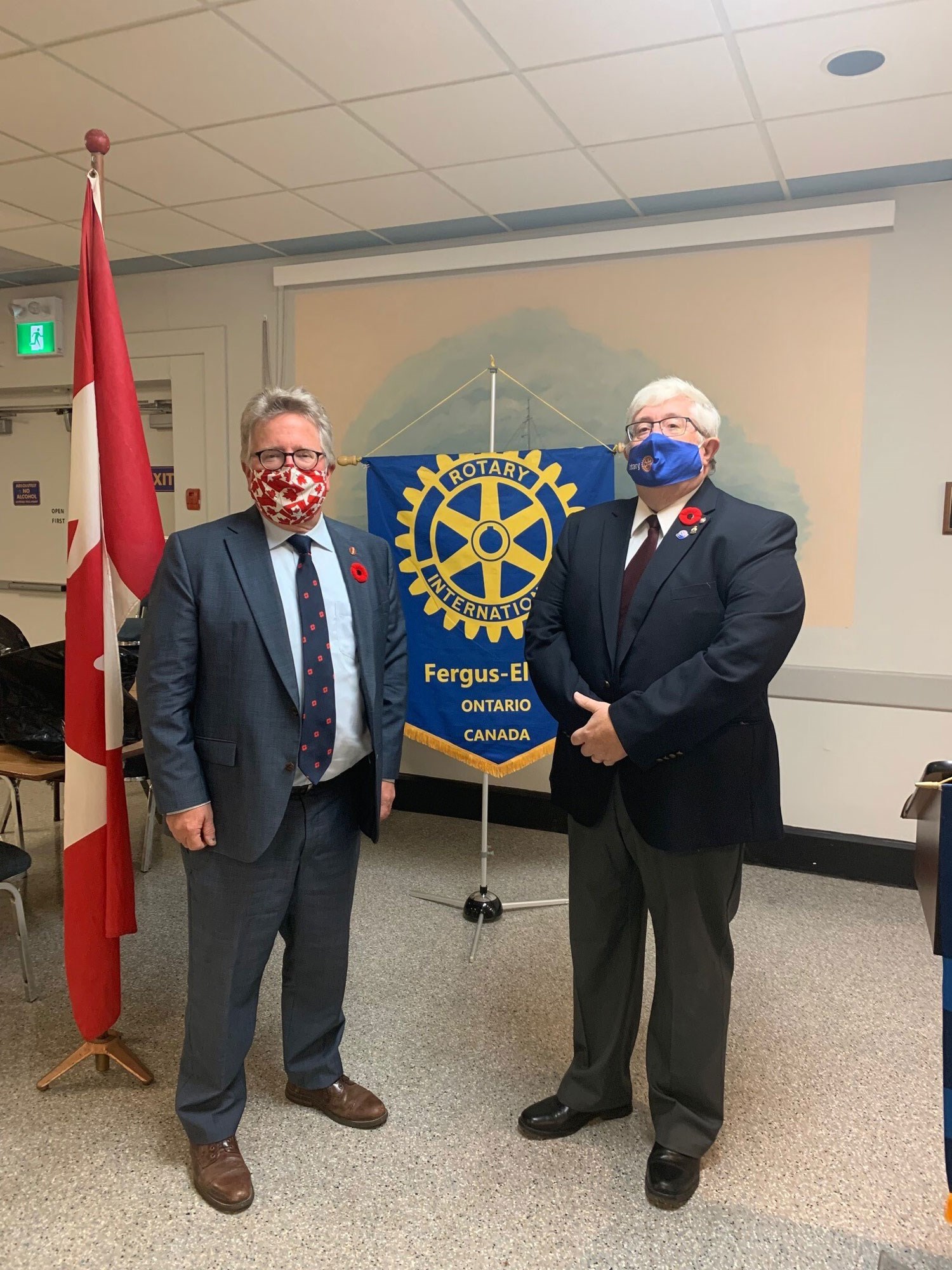Tuesday, November 9, 2021 – Senator Robert Black visits the Royal Canadian Legion in Fergus, Ontario, during Veterans Week.