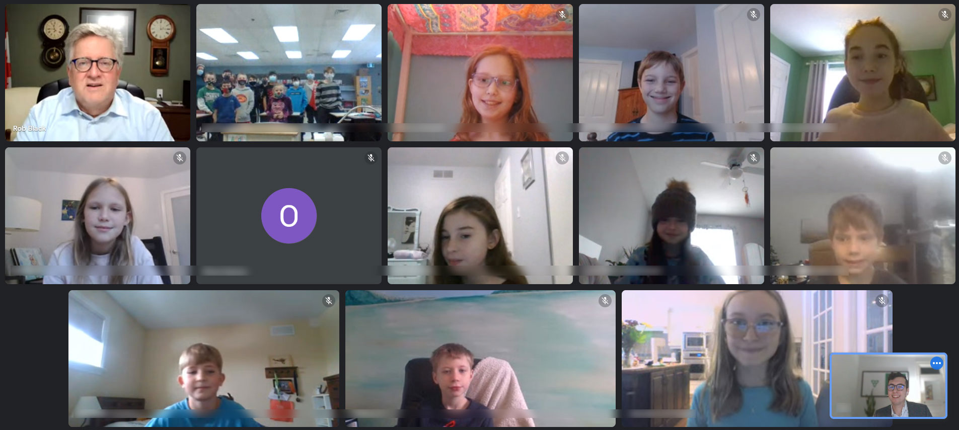 Monday, December 6, 2021 – Ontario Senator Robert Black participates in a virtual question-and-answer session during a snow day with students from A. Lorne Cassidy Elementary School in Stittsville, a community of Ottawa, Ontario. The students learned about a typical day in a senator’s life and asked Senator Black questions about his work in the Red Chamber.