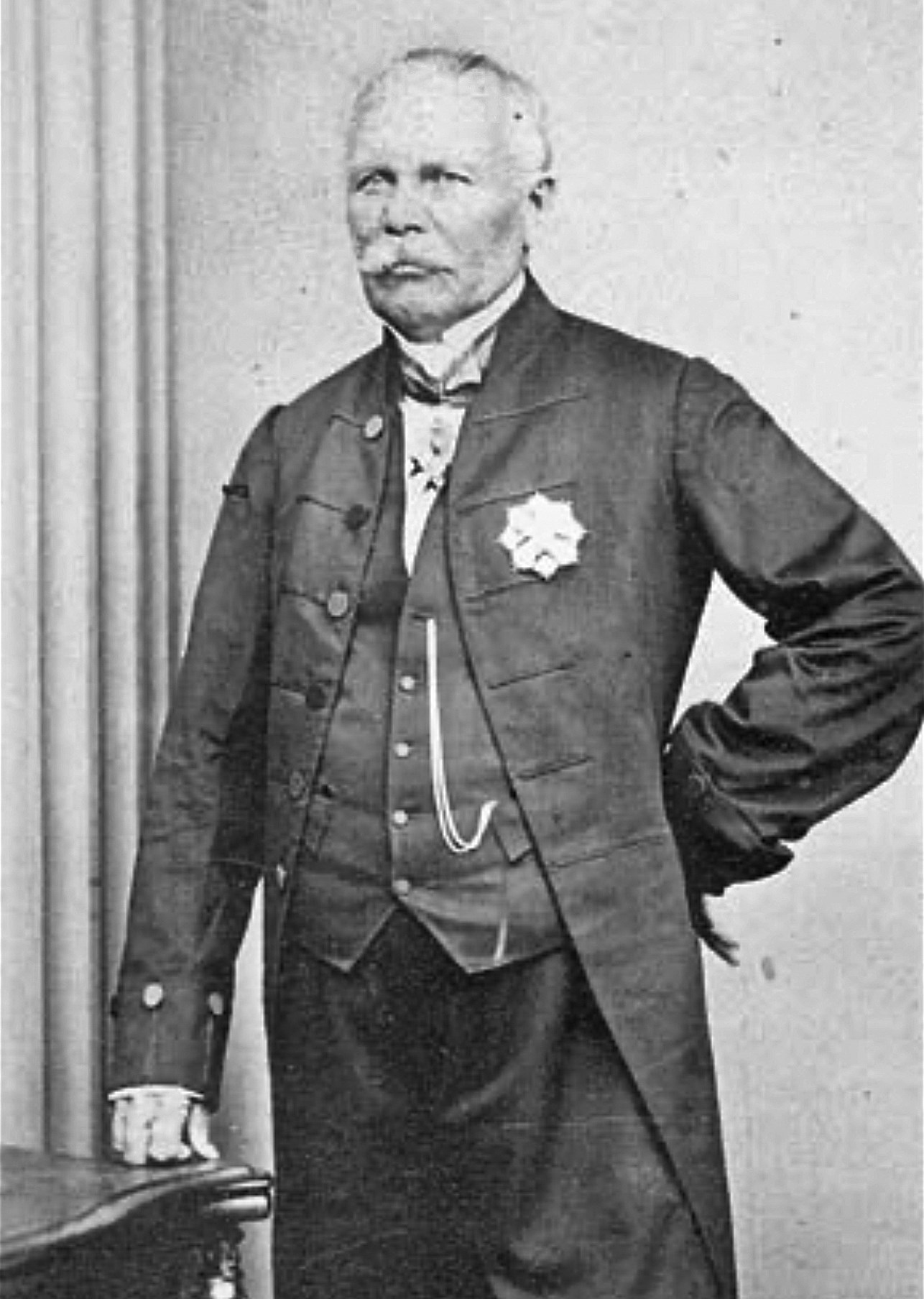 Étienne-Paschal Taché had fought in the War of 1812 and had twice served as joint premier of the Province of Canada. As the senior statesman of the Quebec Conference, he chaired its meetings. (Photo credit: Library and Archives Canada)