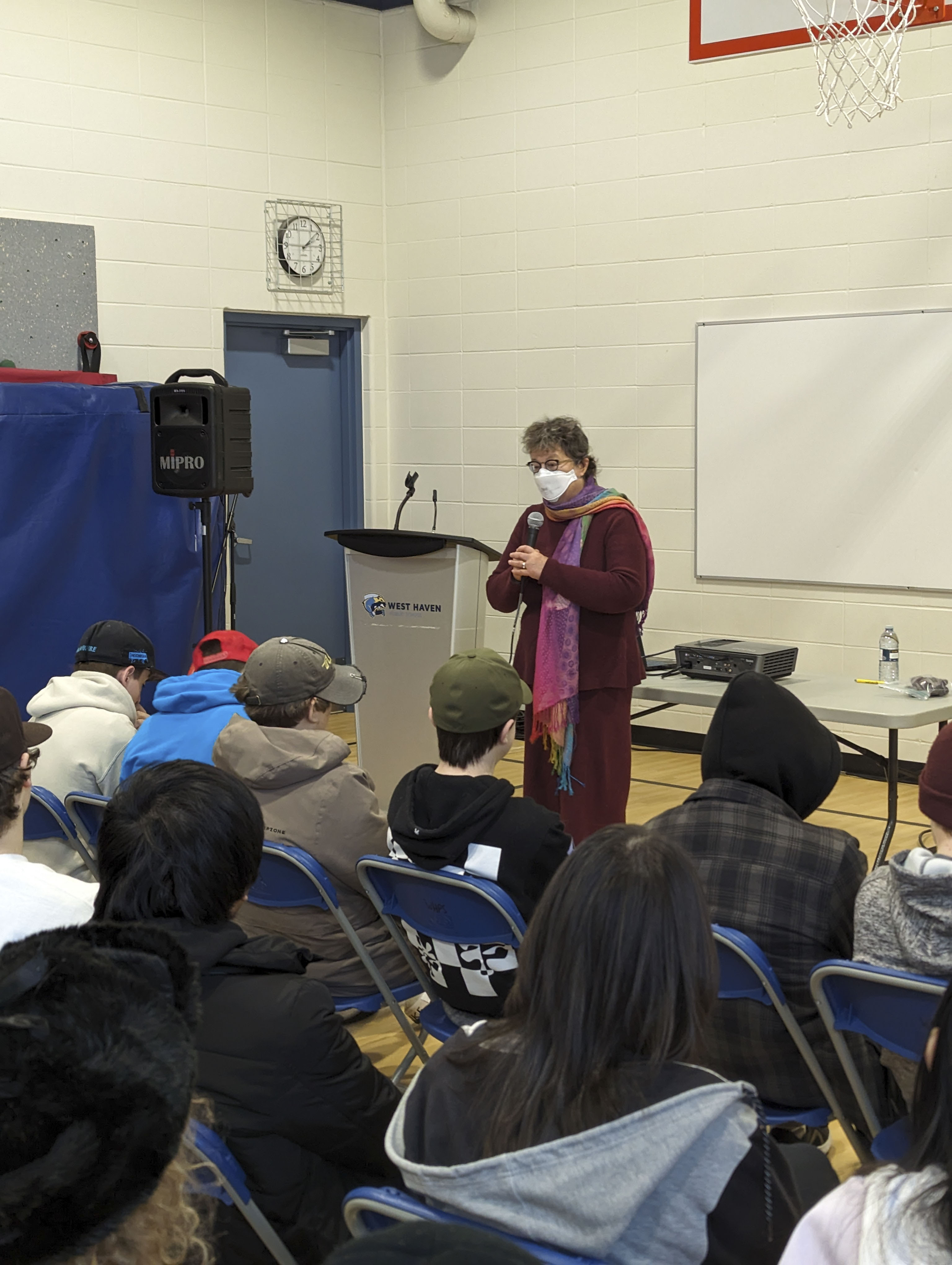 Monday, January 22, 2024 – Senator Paula Simons; school visit organized by SENgage; West Haven Public School, Leduc, Alberta.