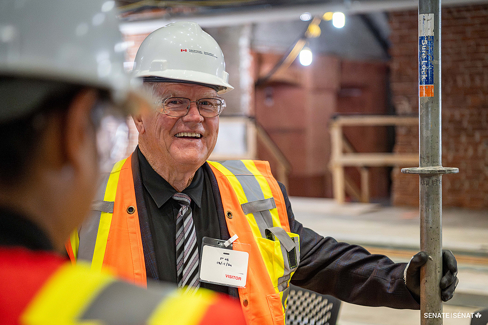 As a member of the <a href='https://sencanada.ca/en/committees/ltvp/' target='_blank'>Subcommittee on Long Term Vision and Plan</a>, Senator Plett visits a Centre Block construction site for an update on the <a href='https://sencanada.ca/en/tags?tag=LTVP' target='_blank'>rehabilitation of Parliament</a> in 2024.
