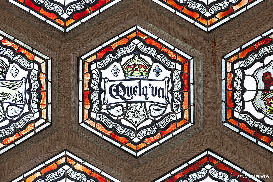 Among the speakers’ names is a single cryptic pane, quelq’un, representing Senate speakers yet to come. No one knows whether the misspelling (it should be quelqu’un) was unintentional or a deliberate use of the old French spelling of “somebody”.