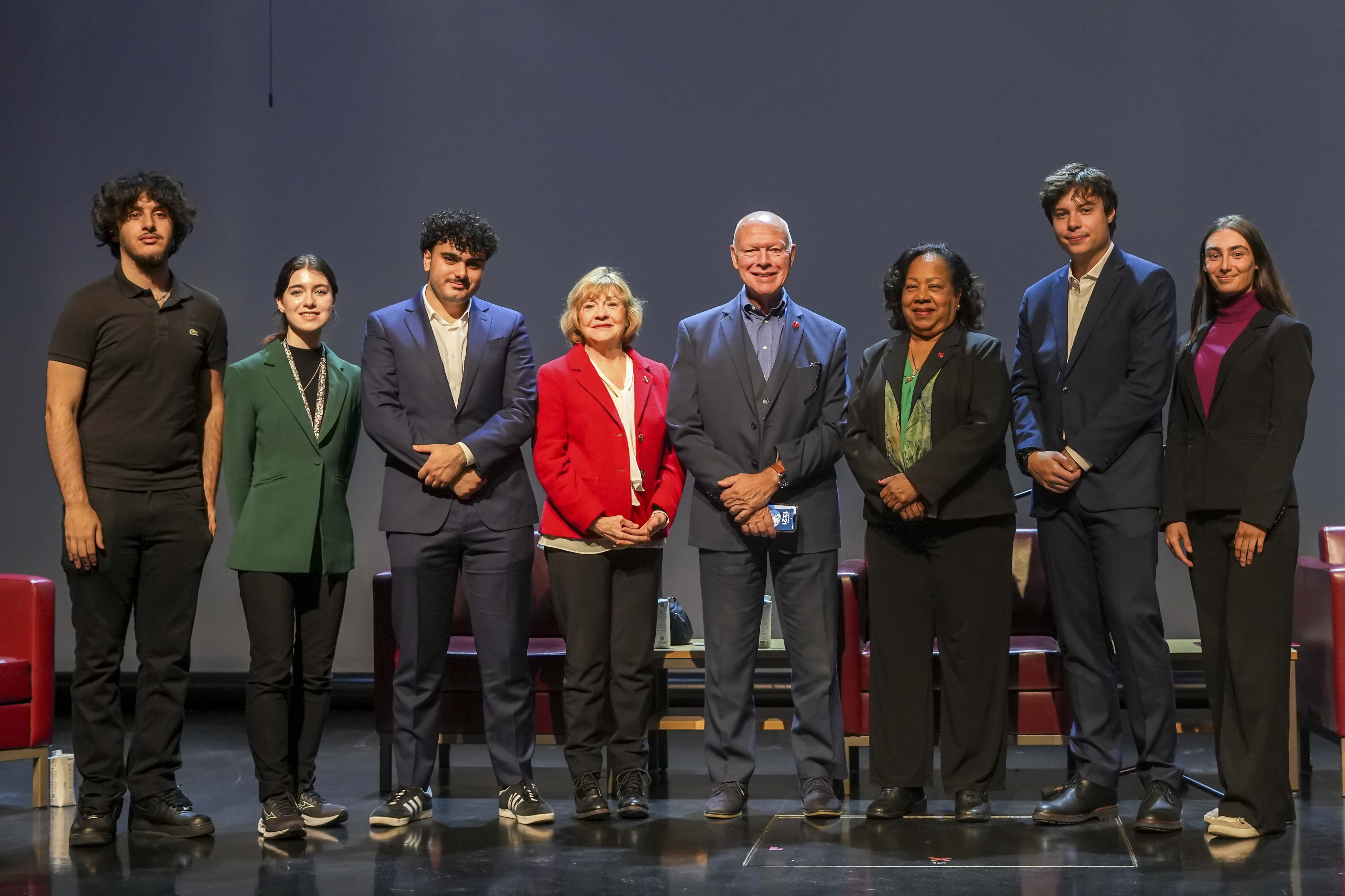 Thursday, October 17, 2024 – Former senator Diane Bellemare, fourth from left, and senators Jean-Guy Dagenais and Marie-Françoise Mégie, fifth and sixth from left, with students from Collège Jean-de-Brébeuf’s Politics Club, organized by SENgage; Collège Jean-de-Brébeuf, Montréal, Quebec.