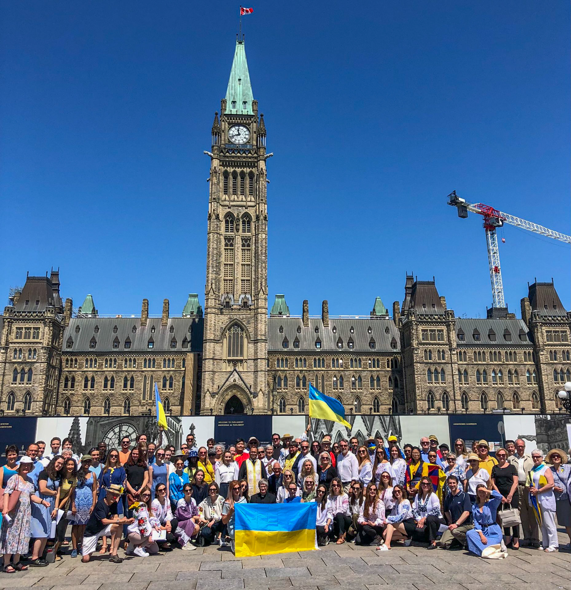 Saturday, June 25, 2022 – Senator Stan Kutcher participates in the Prayer for Peace for Ukraine event on Parliament Hill.