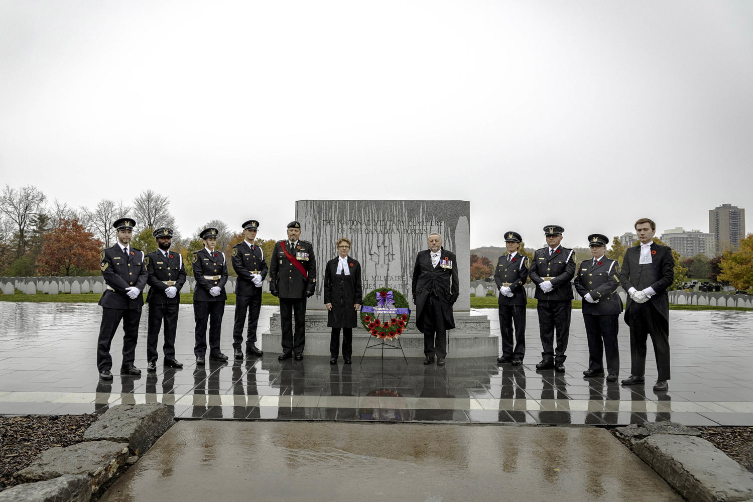 Thursday, October 30, 2025 – The Honourable Raymonde Gagné, Speaker of the Senate, and the Usher of the Black Rod J. Greg Peters; laying of the Senate of Canada’s wreath; National Military Cemetery Memorial, Ottawa, Ontario.