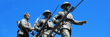 Une statue de trois soldats armés de fusils et de baïonnettes devant Province House, à Charlottetown, à l’Île-du-Prince-Édouard.