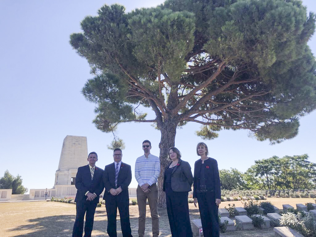 Monday, October 3, 2022 – Senator Elizabeth Marshall (far right) pays her respects to soldiers who died in the Battle of Gallipoli during the First World War at the Lone Pine Cemetery in Turkey. Also pictured, from left to right: The Honourable Derek Bennett, Speaker of the Newfoundland and Labrador House of Assembly; Clifford Small, Canadian Member of Parliament; Lucas Robson, Australian Consul for Çanakkale in Turkey; and Rachel Blaney, Canadian Member of Parliament.