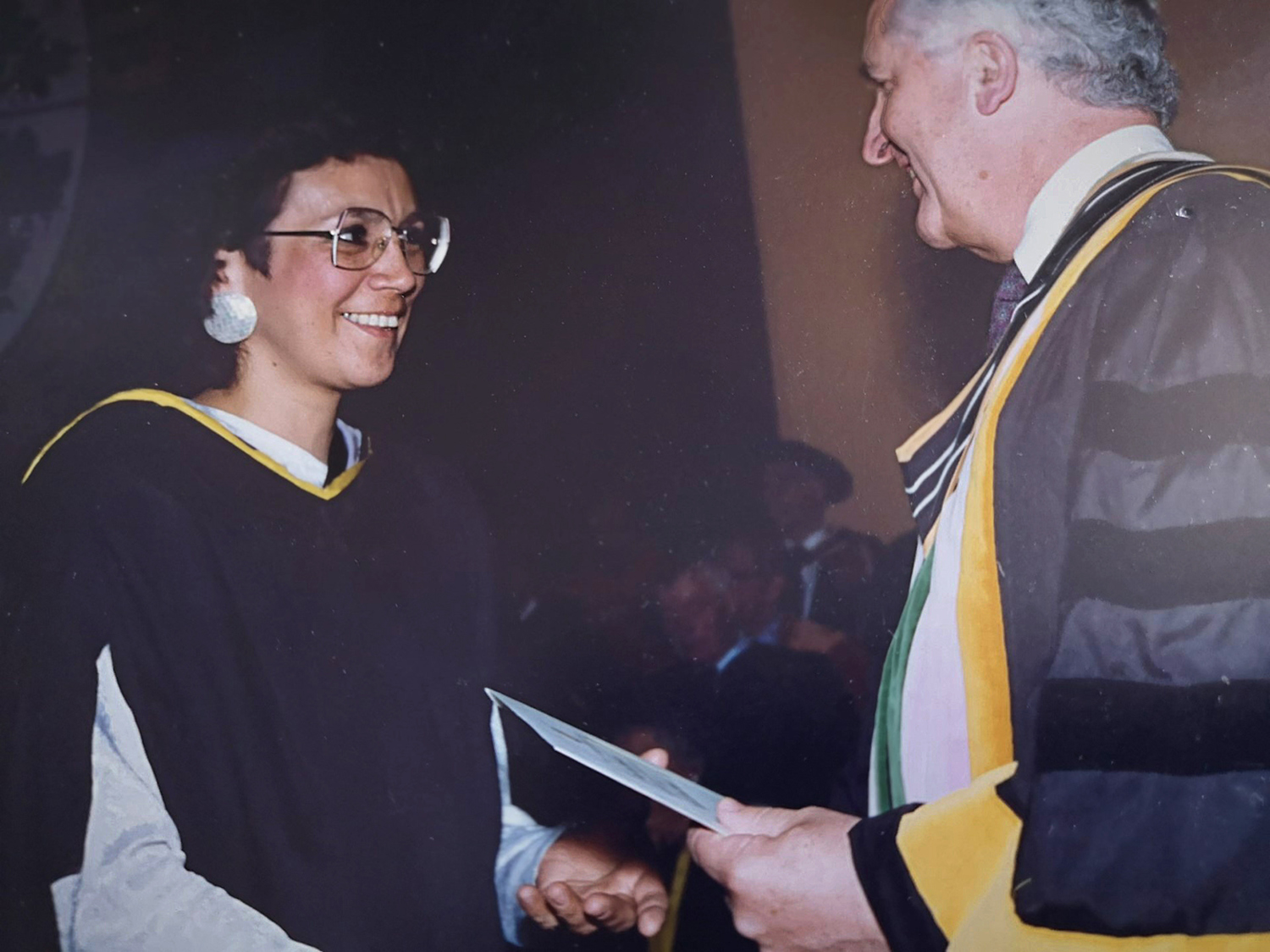 Senator McCallum graduates with a Doctor of Dental Medicine from the University of Manitoba in 1990. (Photo credit: Office of Senator Mary Jane McCallum)