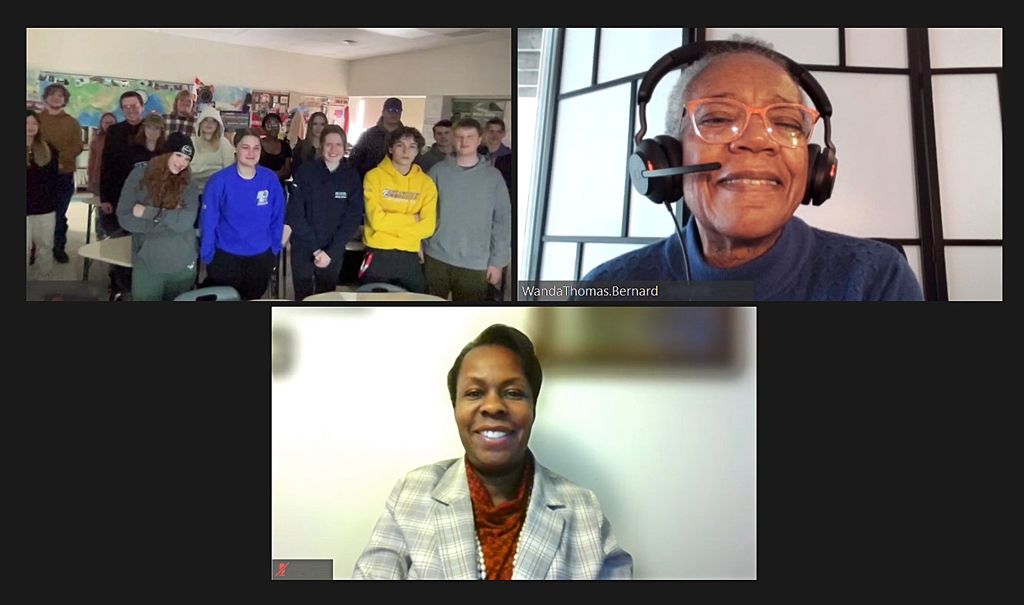 Le mardi 16 janvier 2024 – La sénatrice Wanda Thomas Bernard, en haut à droite; rencontre virtuelle, organisée par S’ENgage, avec des élèves de l’École secondaire Bert Church, Airdrie, Alberta.