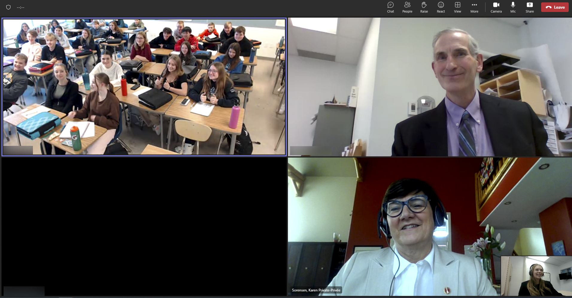 Wednesday, April 12, 2023 – Senator Karen Sorensen meets with Grade 9 students at Ardrossan Junior Senior High School in Ardrossan, Alberta. During her visit, co-ordinated by SENgage, she shared insights about her journey to the Senate and her role as a senator, including her work on committees. She also explained how bills are passed and answered questions from students.