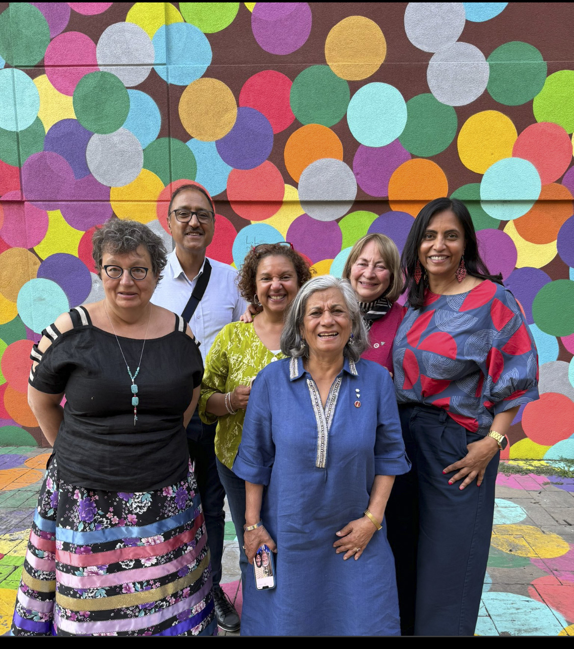 Tuesday, July 9, 2024 – From left, Senator Paula Simons, Edmonton mayor Amarjeet Sohi, Senator Bernadette Clement, Senator Ratna Omidvar, Senator Donna Dasko and Executive Director of the Edmonton Community Foundation Tina Thomas; Michael Phair Park, Edmonton, Alberta.